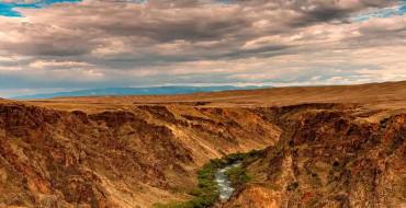 Charyn Canyon by Helicopter: Is It Worth It for Your Private Kazakhstan Tour?